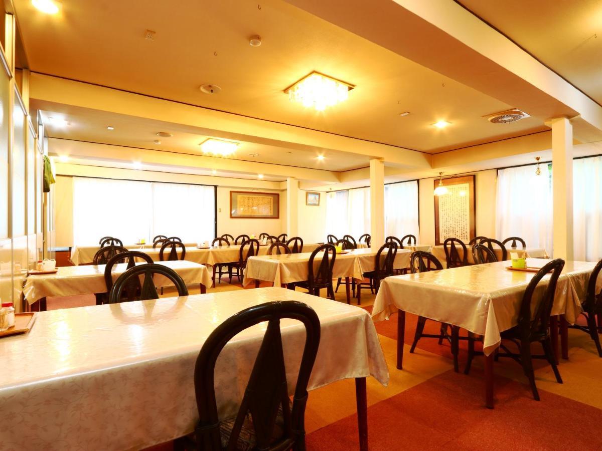 Hotel Sunny Valley Отари Экстерьер фото