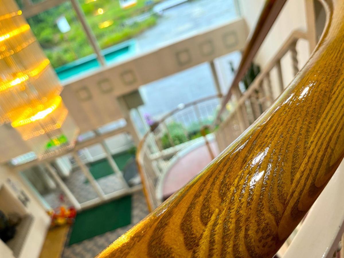 Hotel Sunny Valley Отари Экстерьер фото